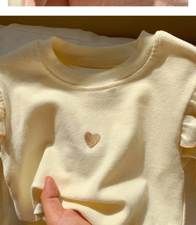1-8Y طفل الفتيات طويلة الأكمام تي شيرت 2025 الخريف جديد طفل رقيقة المخملية أفخم قاعدة قميص الأطفال الحب المطرزة قميص بلايز