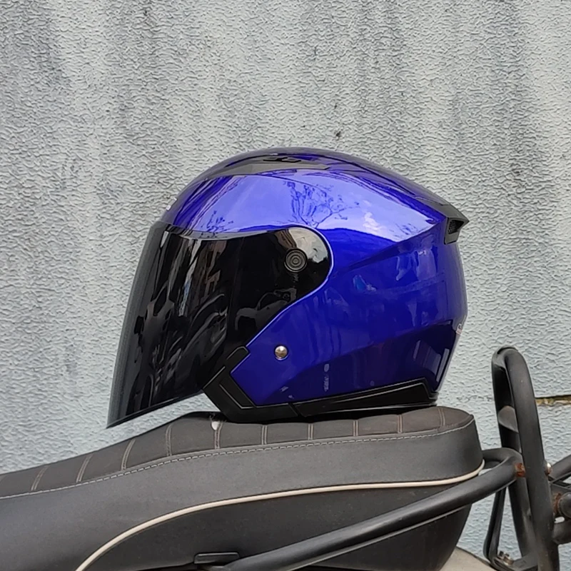 Dual lens semi covered motorcycle helmet suitable for both men and women Casco para Motos JIEKAI-512