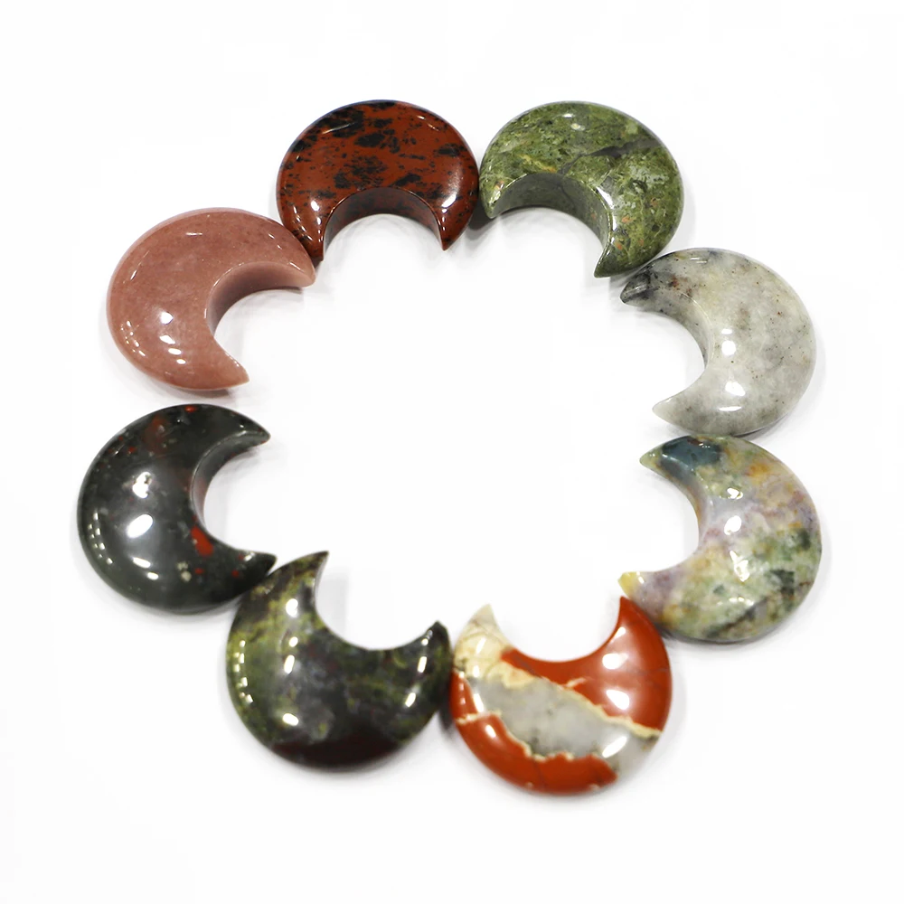 

Free Shipping Natural Crystal Carving Moon Ornaments Crescent Agate Energy Stone Jewelry Artifact Accessories Wholesale 8Pcs/Lot
