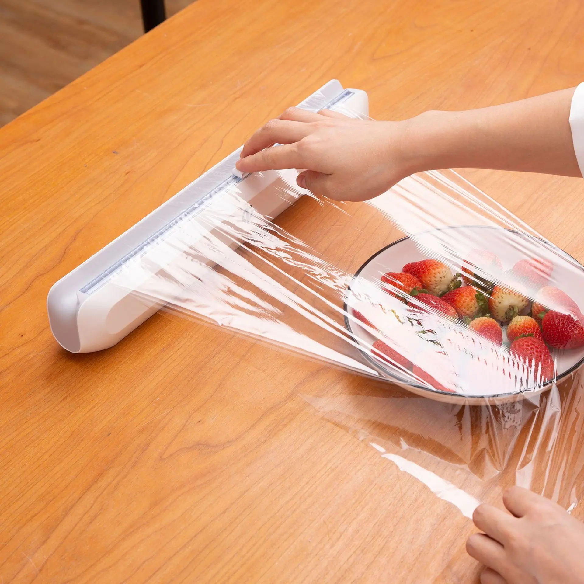 New Youpin Household Cling Film Cutting Box Kitchen Gadgets Packaging  Dispenser Adsorption Wall-Mounted Food Film Cutting Device