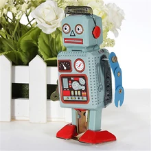 

1pc Vintage Mechanical Clockwork Wind Up Metal Walking Robot Tin Toy Kids Gift Worldwide Hot Selling