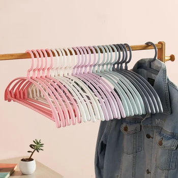플라스틱 미끄럼 방지 심리스 옷걸이, 자국 없는 반원 코트 행거, 건조 방풍 옷걸이, 10 개 상품 이미지