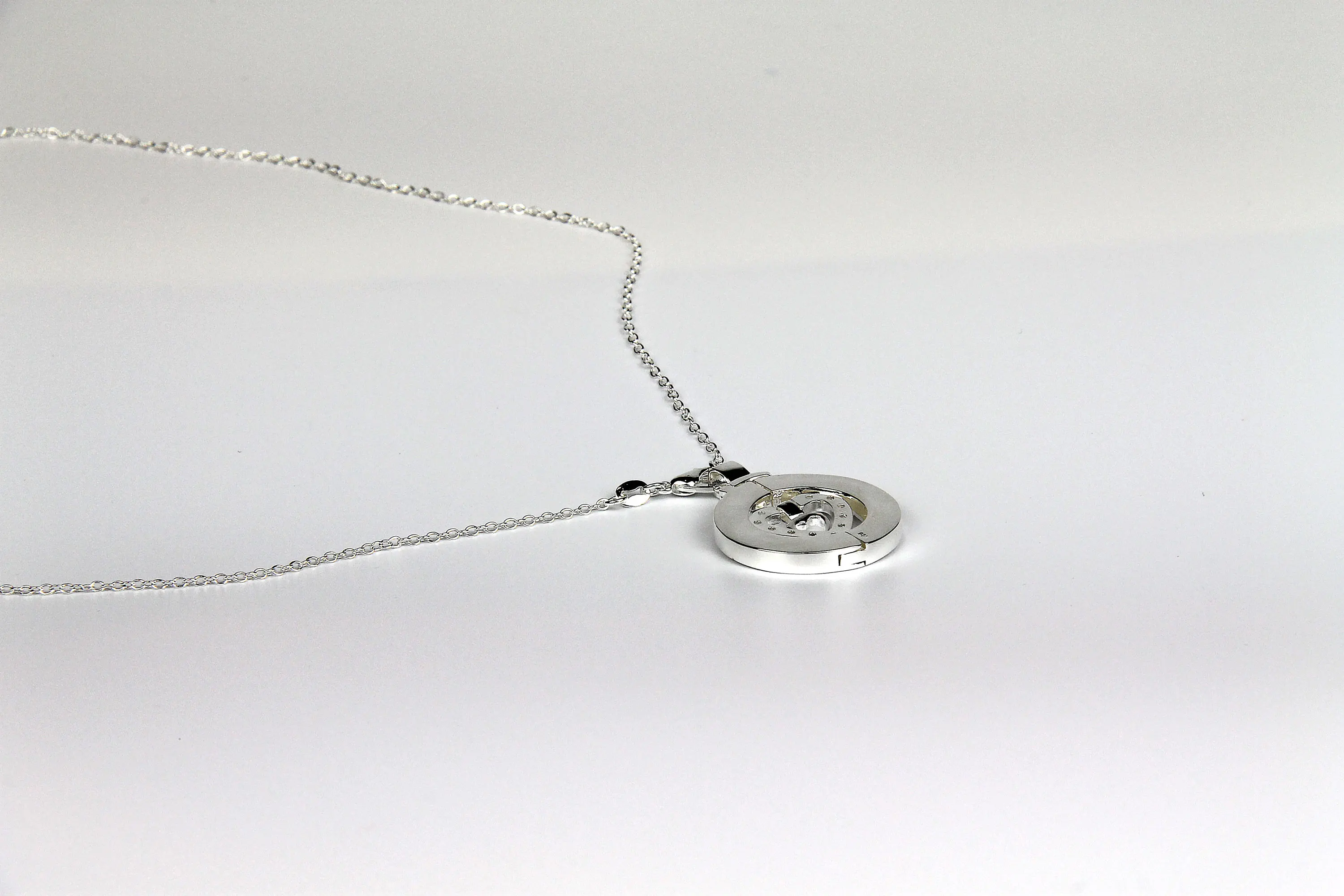 sky staircase necklace  to the sky dorama 2