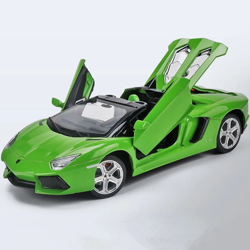1/24 Lamborghini Aventador Roadster Alloy Sports Car Model