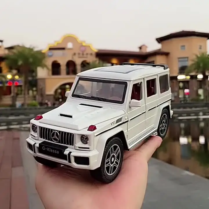 Modellino Auto G63 1:24 In Lega - Pull Back Con Luci E Suoni, Porte Apribili, Regalo Per Bambini 3+ Anni