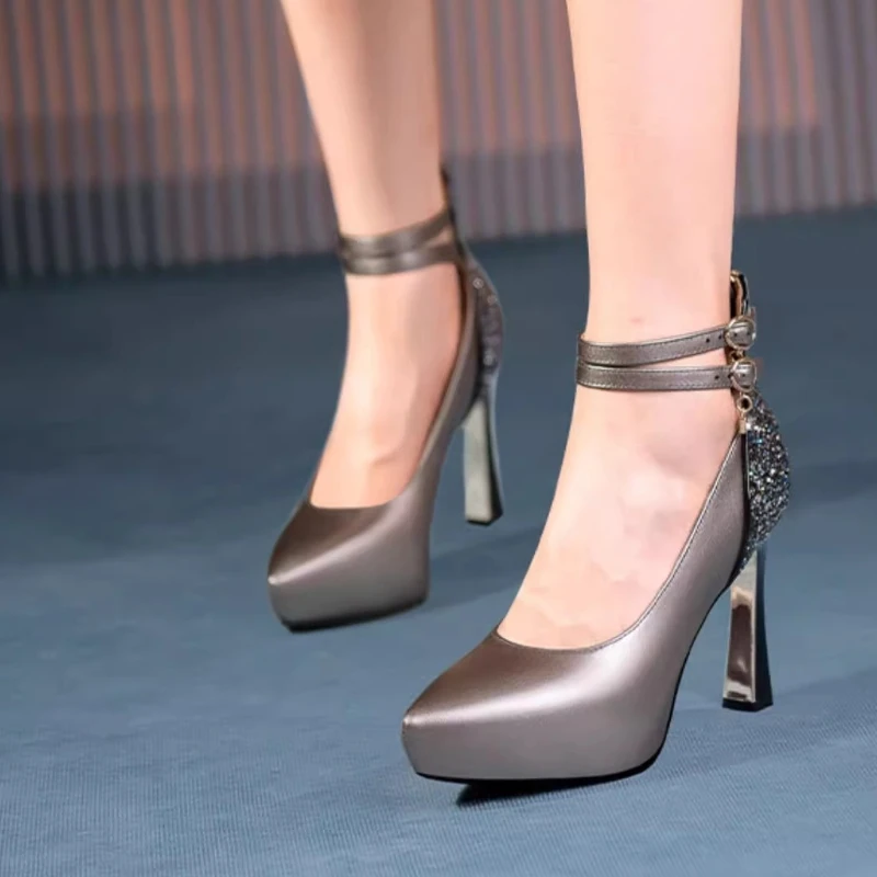 

Женская обувь, Лидер продаж 2024, весенняя женская обувь на высоком каблуке с одной пряжкой, новинка, заостренный носок, однотонные блестки, женская модная обувь на высоком каблуке