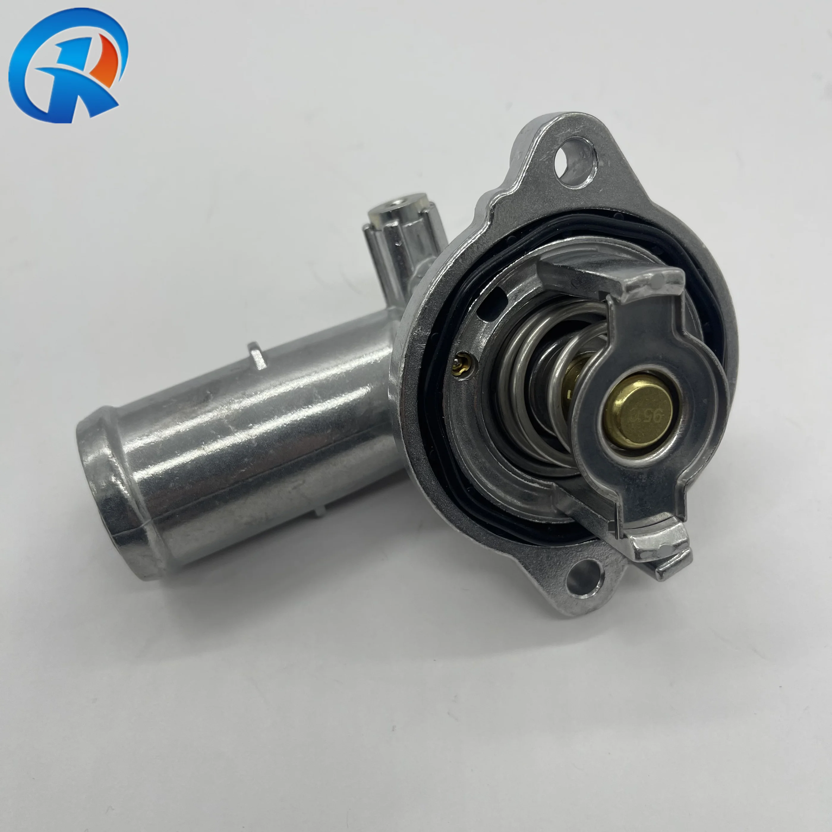 Car Thermostat 323056 330424 For maserati quattroporte ghibli Cooling Thermoregulator