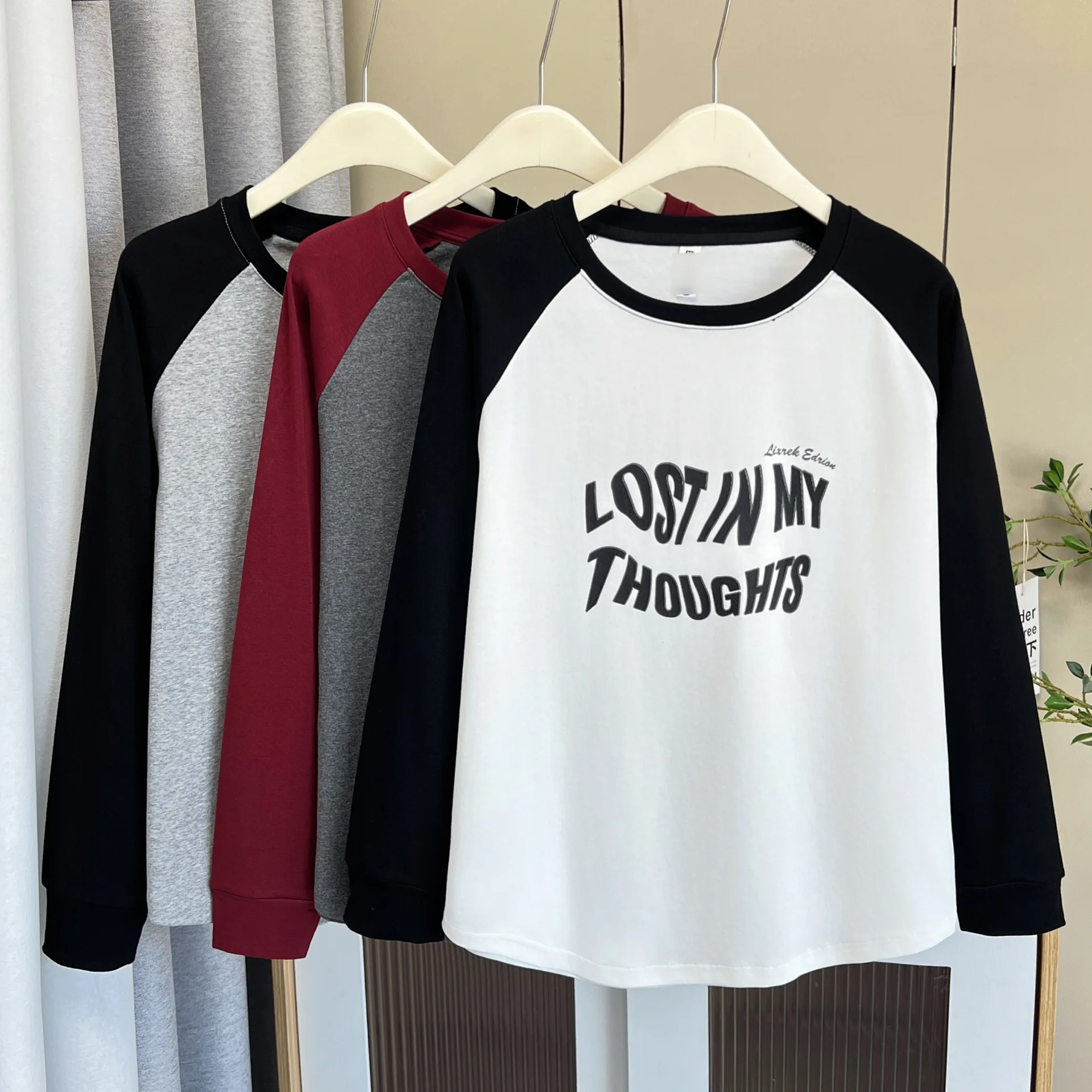 Fashion Plus Size Women's T-Shirt Autumn New Style Casual Color Blocked Printed Letter Long Sleeved Tops 7033