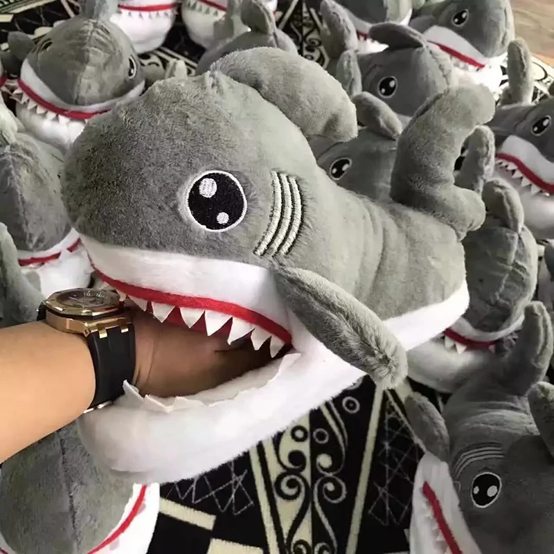 Designer Funny Shark Slippers Women Winter Plush Warm Shoes Cartoon Shark Fur Shoes Lovely Indoor Slippers Men Winter Home Shoe