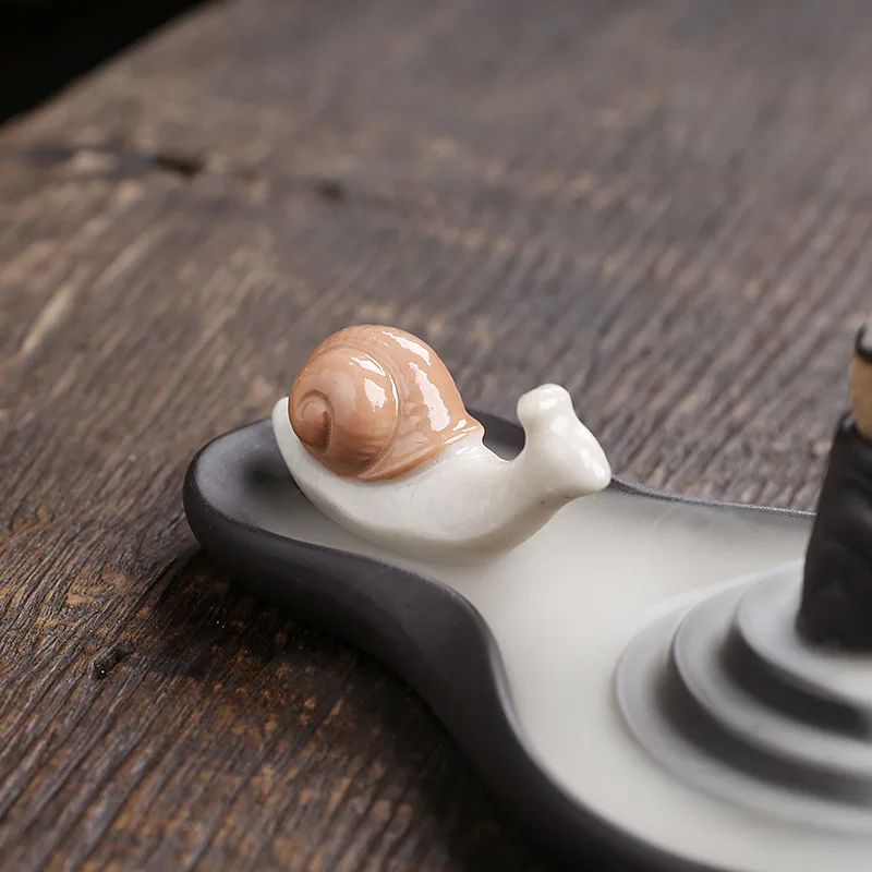 1pc Incense Burner Ceramic Ripple Snail Water Inverted Incense Burner Creative Backflow Incense Burner Ornament Without Incense