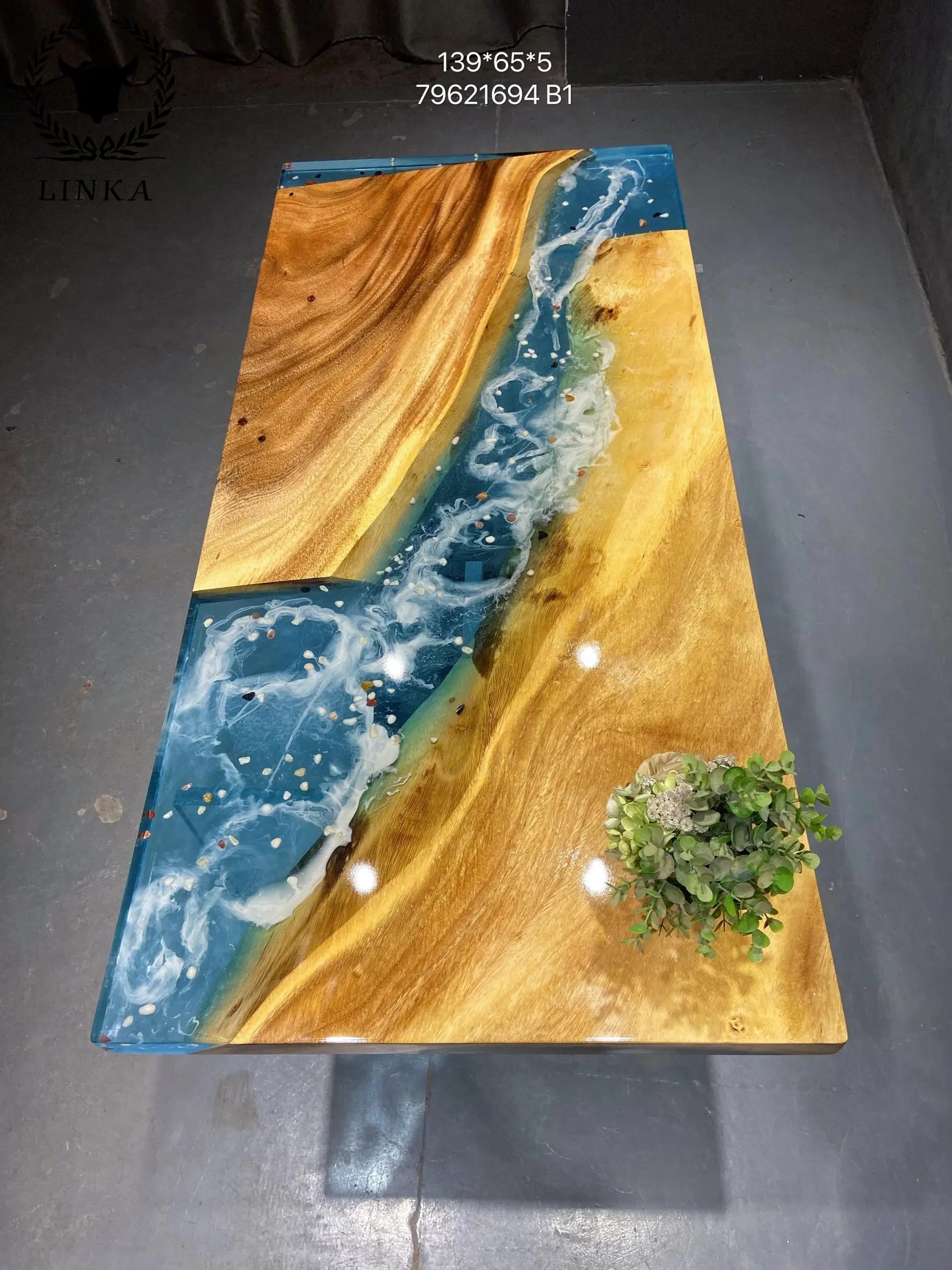 

Custom fashion walnut resin large board table square 139*65*5