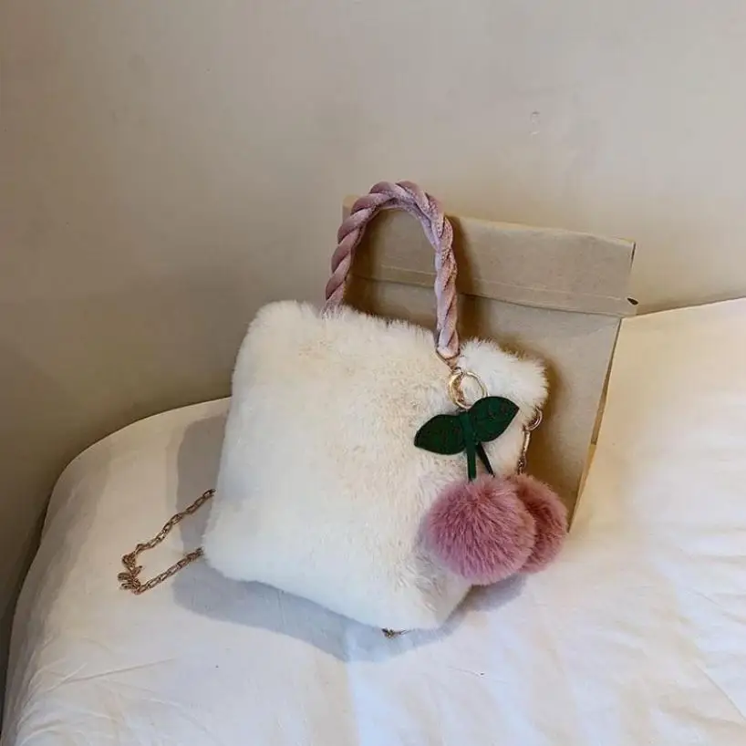 1 Pcs Plush Handbag Women's Shoulder Bags Messenger Bag Winter Warm Fluffy Bucket Bag