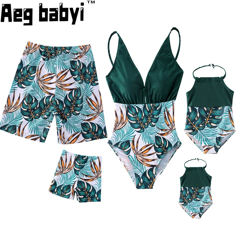 

New Summer Swimsuits Family Matching Outfits Look One-Piece Mother Daughter Swimwear Mommy and Me Clothes Father Son Swim Shorts