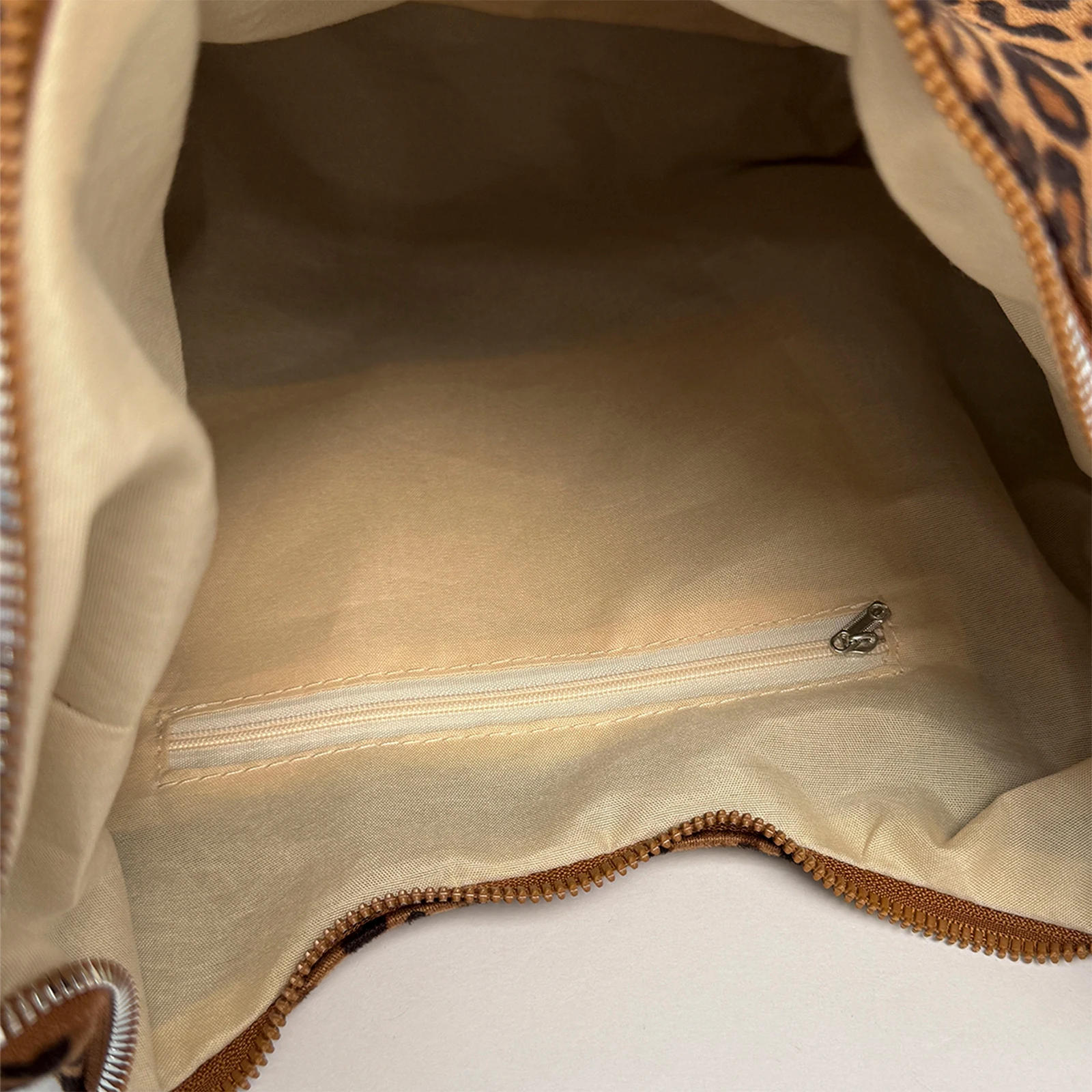 Faux Suede Shoulder Bag Adjustable Shoulder Strap Underarm Bag Leopard Print Top Handle Handbag for Women Travel Shopping Work