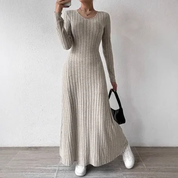 Long sleeved streetwear dress knitted in fashion for Leviga women and slims your silhouette Long dress in solid color 1