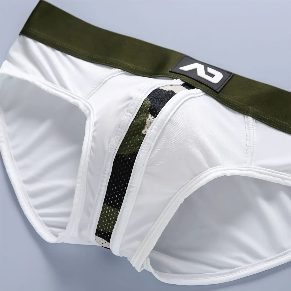 New men's briefs milk silk low waist elastic three-dimensional bag comfortable briefs added — view 3