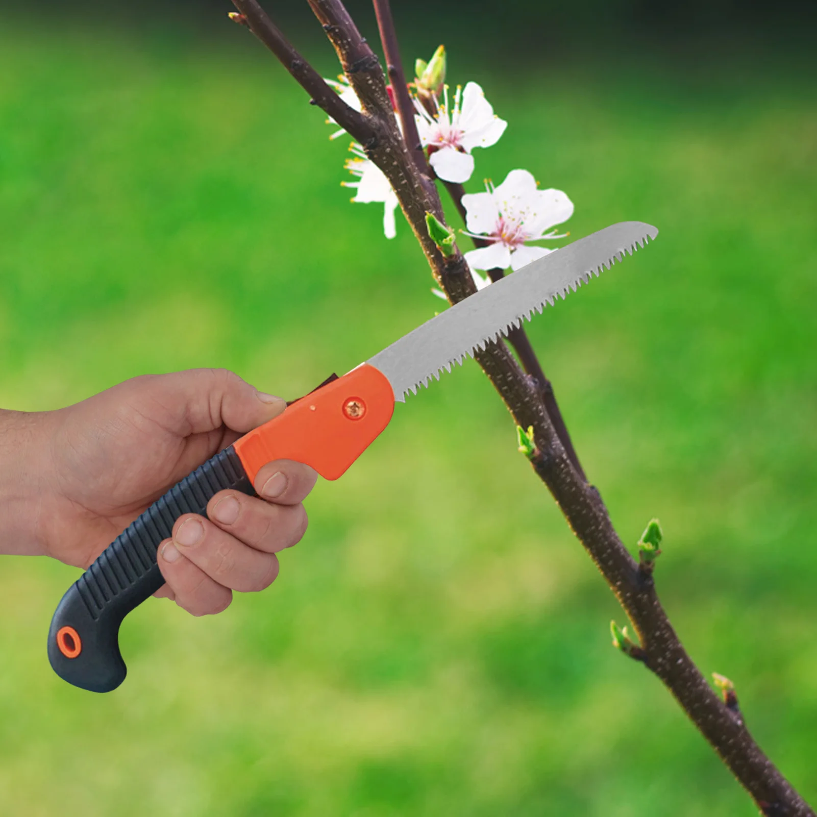 Folding Saw Single-Hand Use Pruning Saw For Gardens Camping Hiking High-Carbon Steel Curved Blade Hand Saw For Worker Garden 2