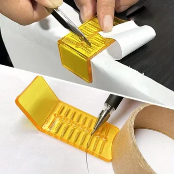 Kit di strumenti per rivestimento in vinile per auto: raschietto, taglierina e righello in ABS per 140 ° /90 °   Applicazione di tinta e decalcomanie per finestre