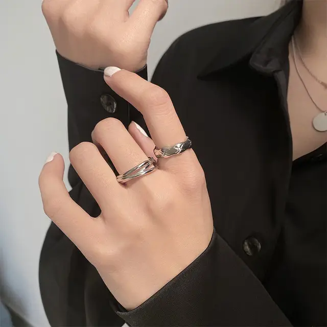 Anillo cruzado de estilo Hip Hop para hombre y mujer, sortija ajustable con cadenas para los dedos, estilo gótico, accesorios de tendencia. - Image 3