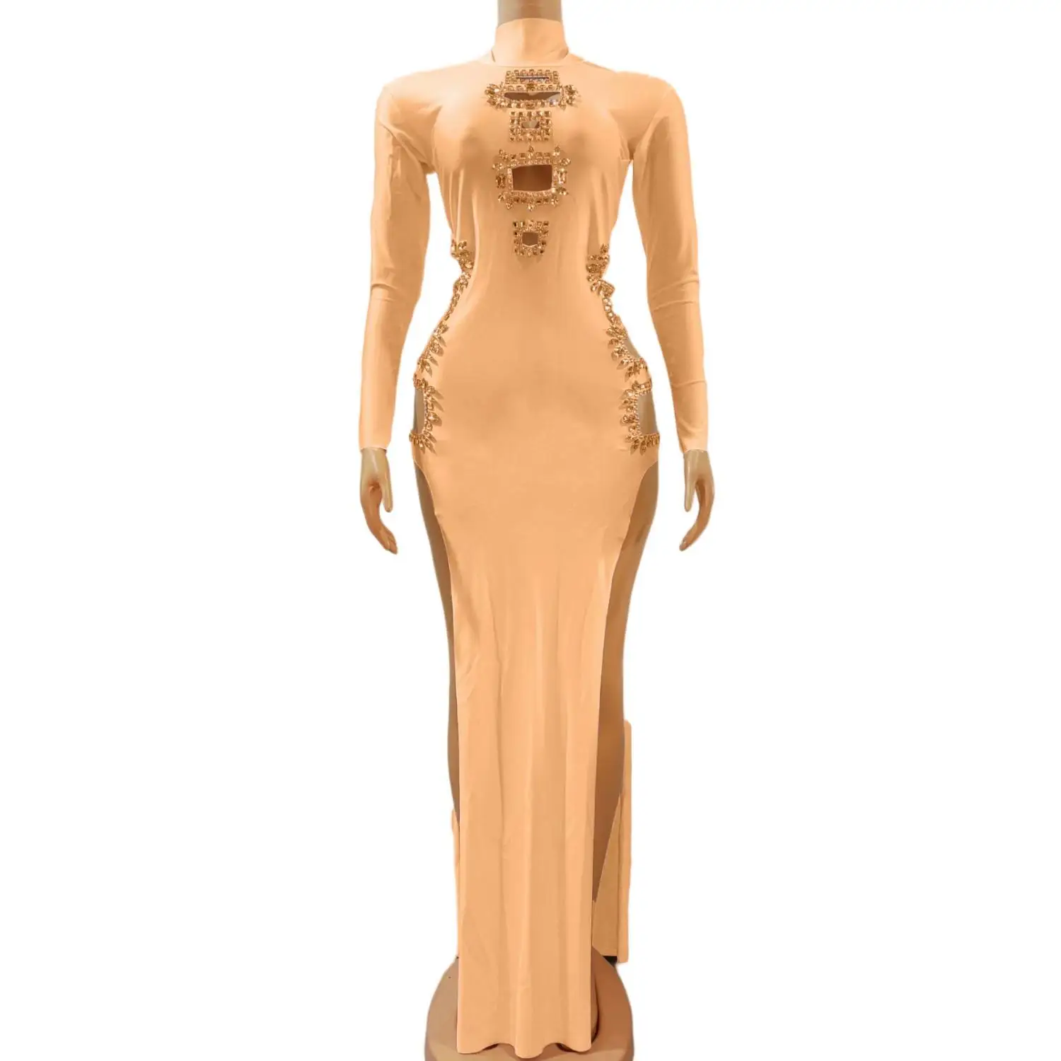 Рисунок 6 - Сексуальные блестящие женские платья