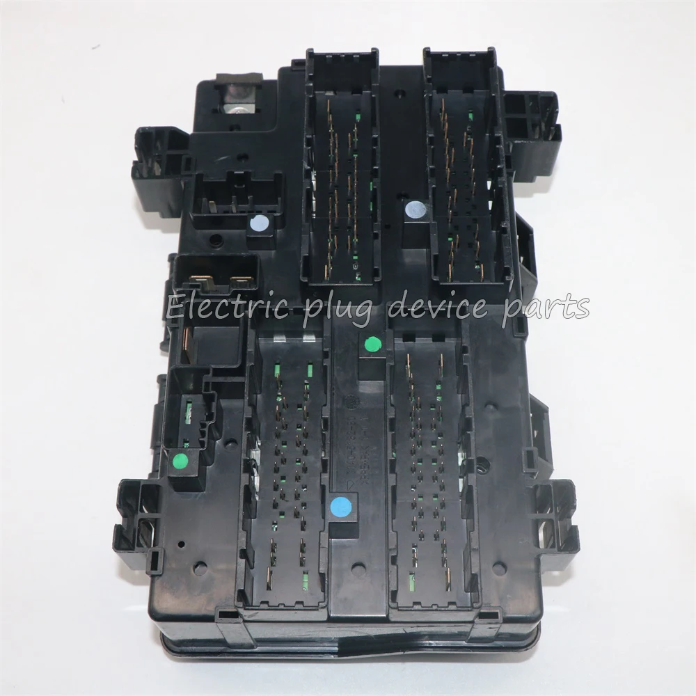 Original 68199793AF 68199793AH 68199793AG Fuse Box Totally Integrated Power Module TIPM for RAM 2500 3500 4500 5500 2013 2014