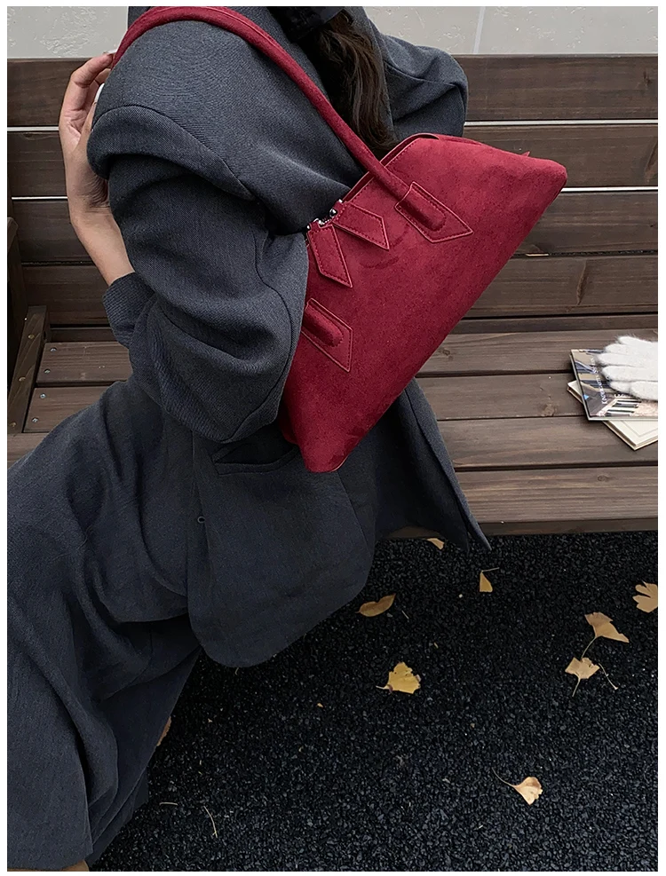 Brand Irregular Women' Tote Bag Suede Shell Handbag Niche Design Frosted Shopping Bag Fashion Travel Shoulder Bag