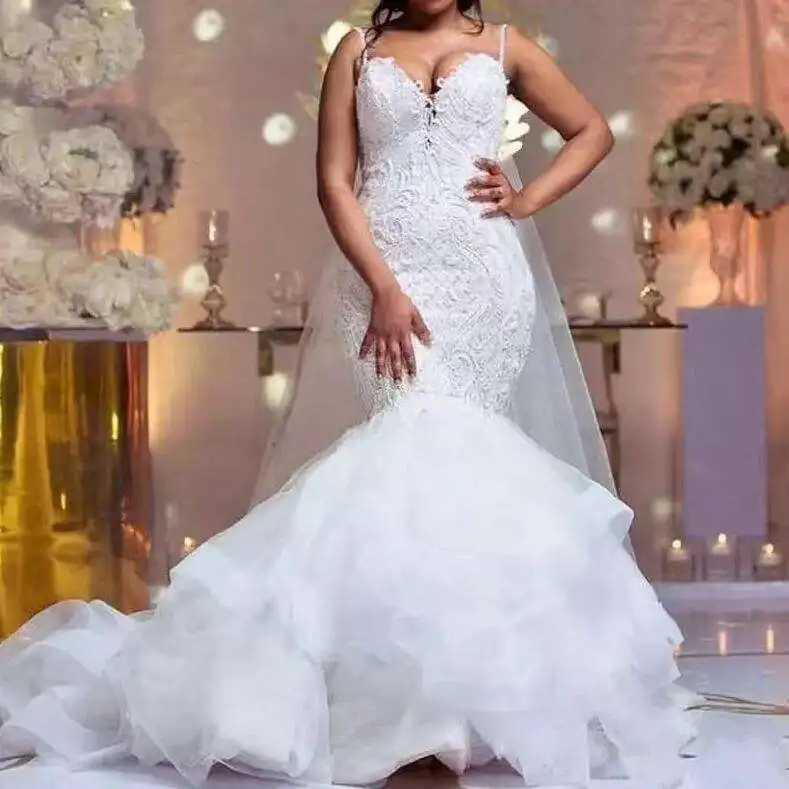 

New White Sweetheart Spaghetti Strap Mermaid Wedding Dresses African Arabic Beads Appliques Long Train Bridal Gowns 2024