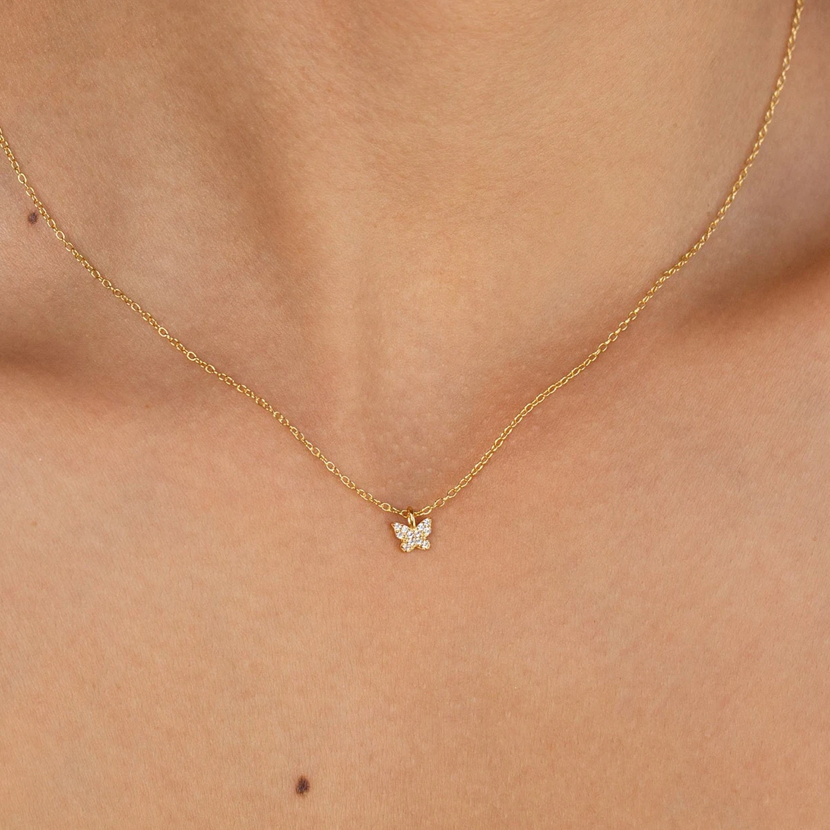 Butterfly Pendant Necklace Gold Silver Color Diamond Shining Girls Jewelry Gift