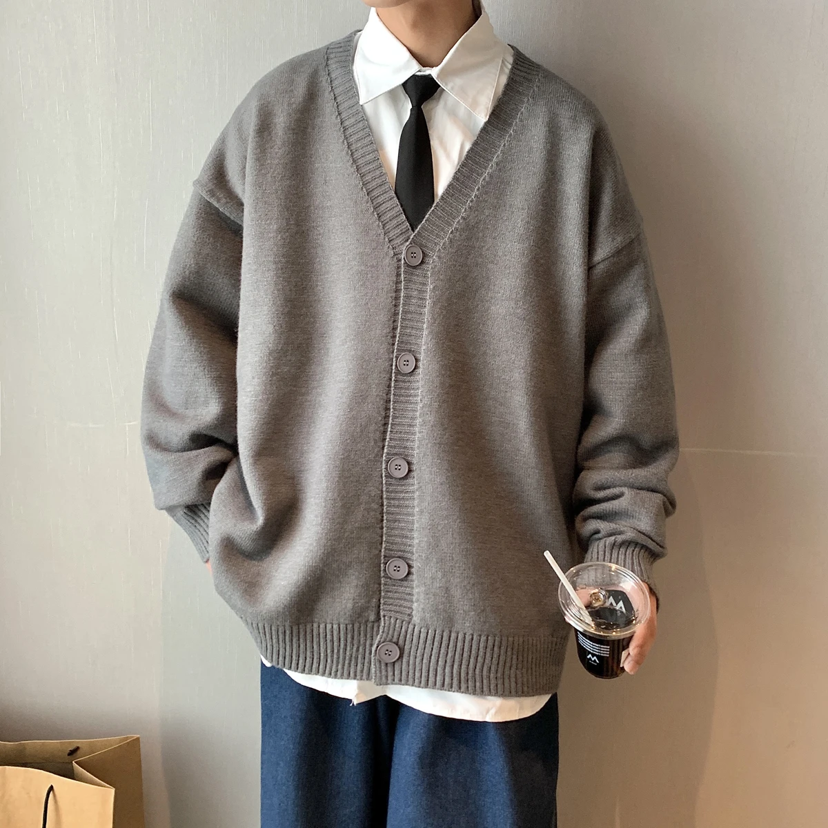 Men Cardigan Autumn Male Outwear Mens Sweaters V-neck Argyle Retro Japanese Trendy All-match Casual Oversized Loose Sweater