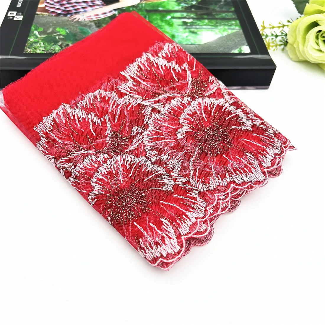 3y/lot 18.50cm Red With Gold Shimmer Embroidery Lace Trim Clothing Accessories Dress Sewing Applique Costume Lace Fabric Wedding 1