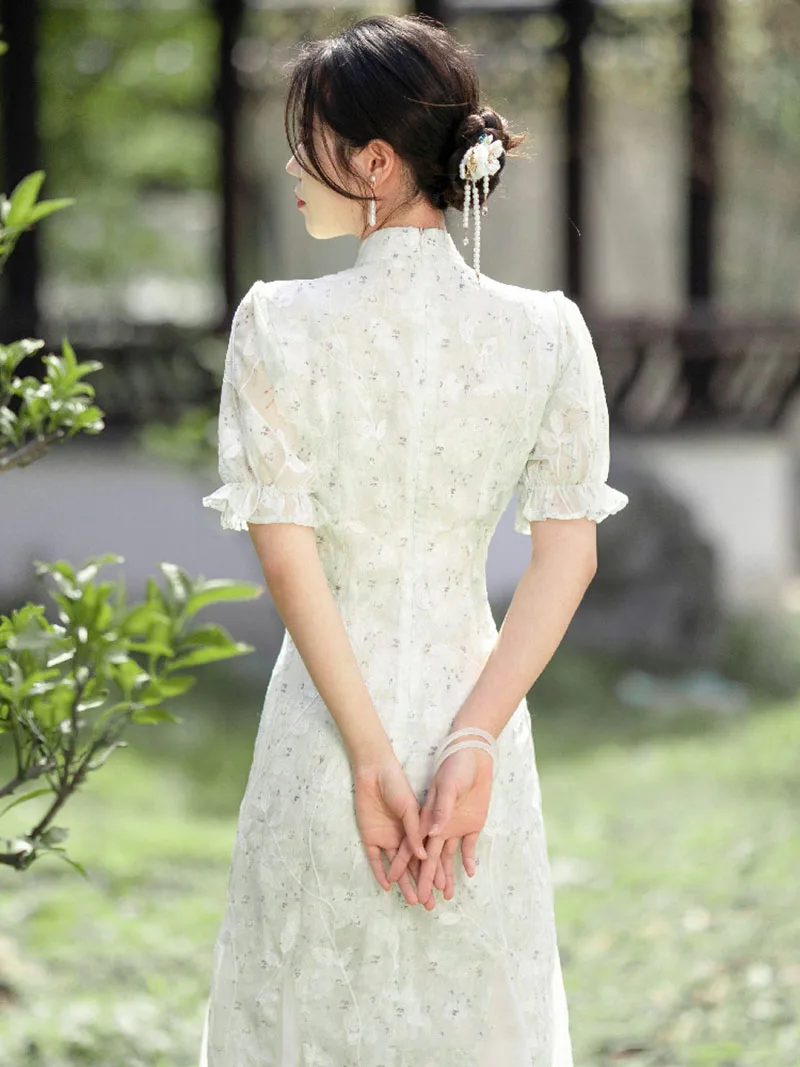 Рисунок 4 - Зеленое винтажное китайское традиционное платье-Ципао