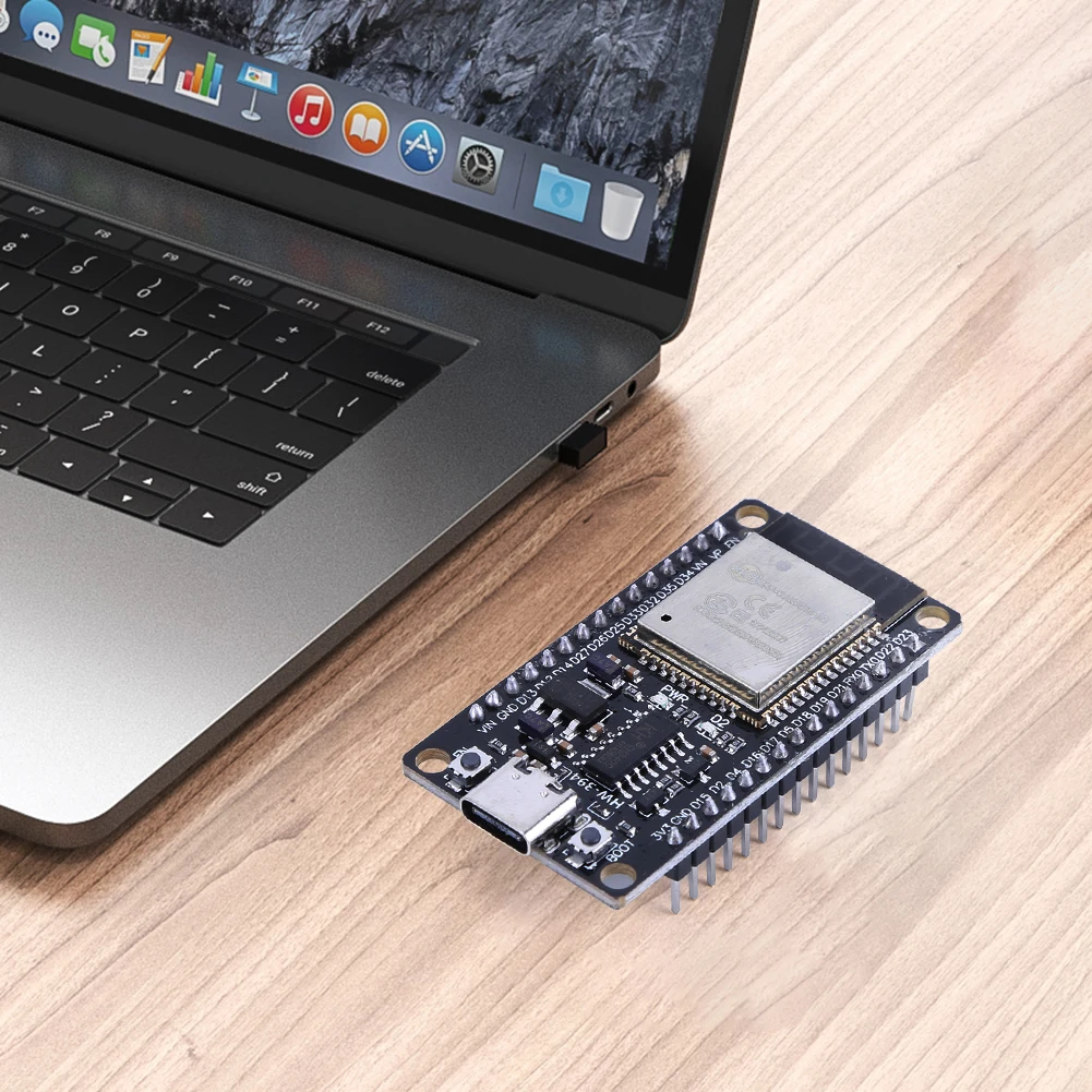 ESP32 WROOM-32  ,   ,  Һ SPI ÷, 32Mbits  , CH340C, 5V TYPE-C