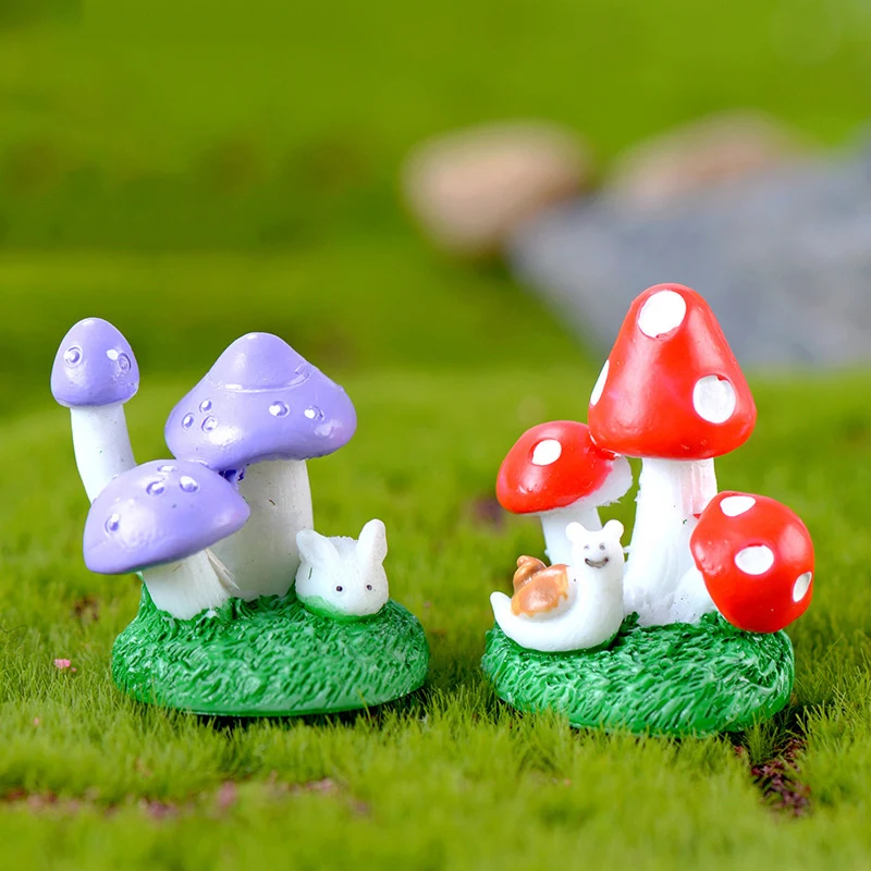 

Cute Colored Mushroom Ladybug Snail Figurines Micro Fairy Garden Dollhouse Moss Bonsai Miniature Terrarium Decor DIY Accessories