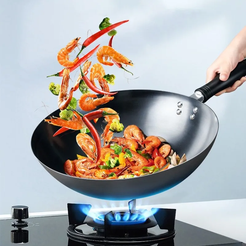 https://ae01.alicdn.com/kf/S33647da60a444599be72bb419ce895f0S/Uncoated-Iron-Wok-Pan-Cooking-Pot-Gas-Stove-Chinese-Non-Stick-Forge-Wok-Cauldron-with-Lid.jpg
