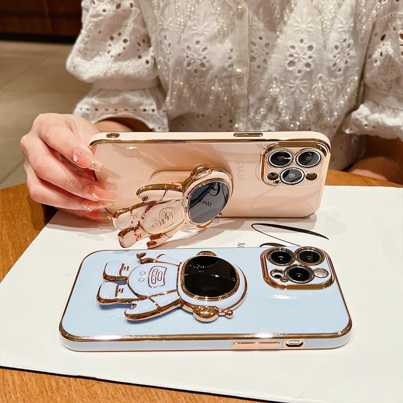 Electroplated Astronaut Bracket Phone Case with Silicone Protective Lens Cover