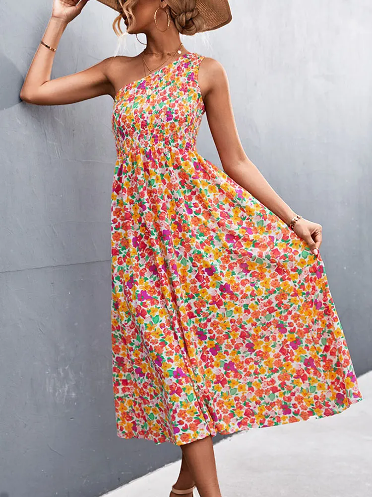 

2023 Summer Bohemian Dress Women's One Shoulder Long Flower Dress Women's Elegant Printed Bohemian Flower Dress