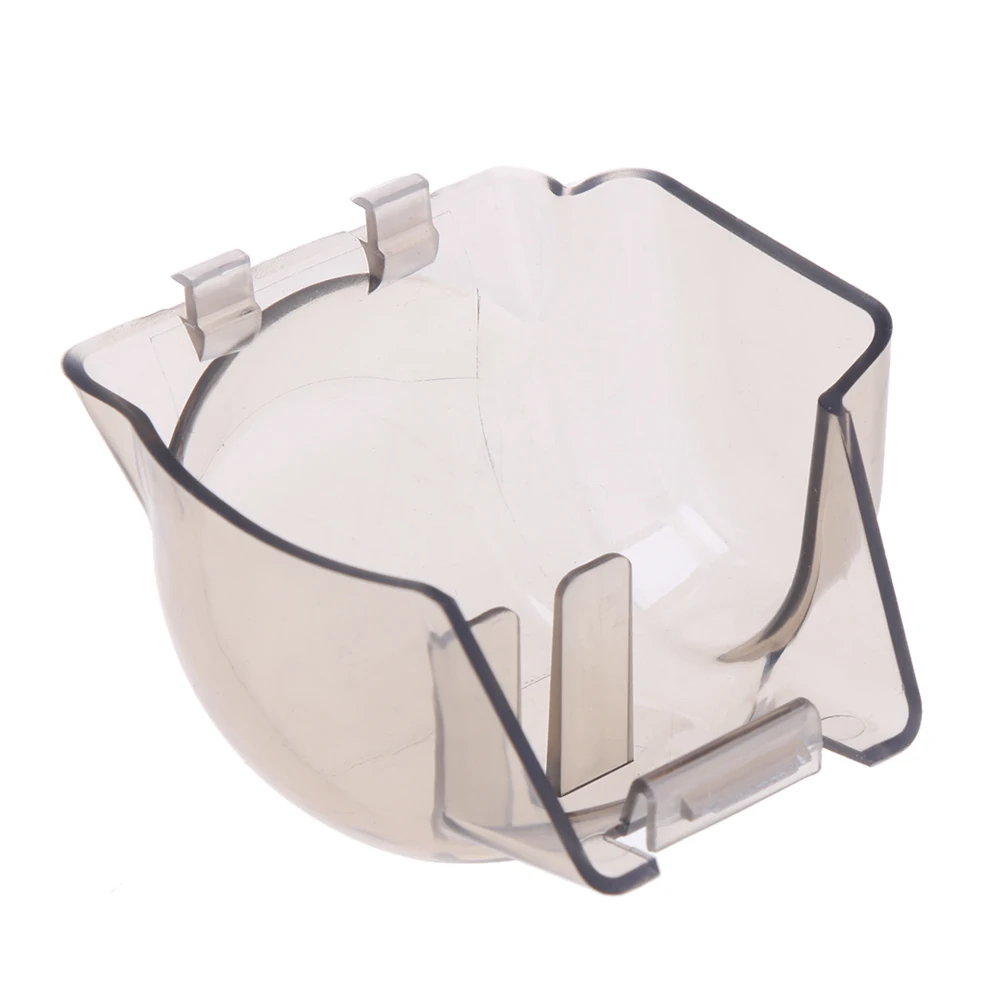 Vue rapprochée du couvercle de protection transparent installé sur le cardan du DJI Mavic Pro, assurant une sécurité optimale.