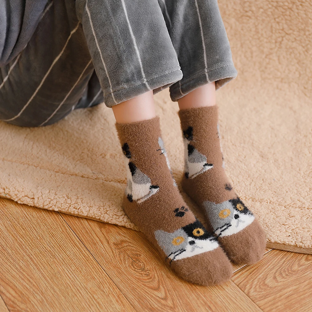 

Ladies Sweet Mink Hair Thickening Winter Women Cute Cat Sock Floor Socks Middle Tube Sleeping Socks