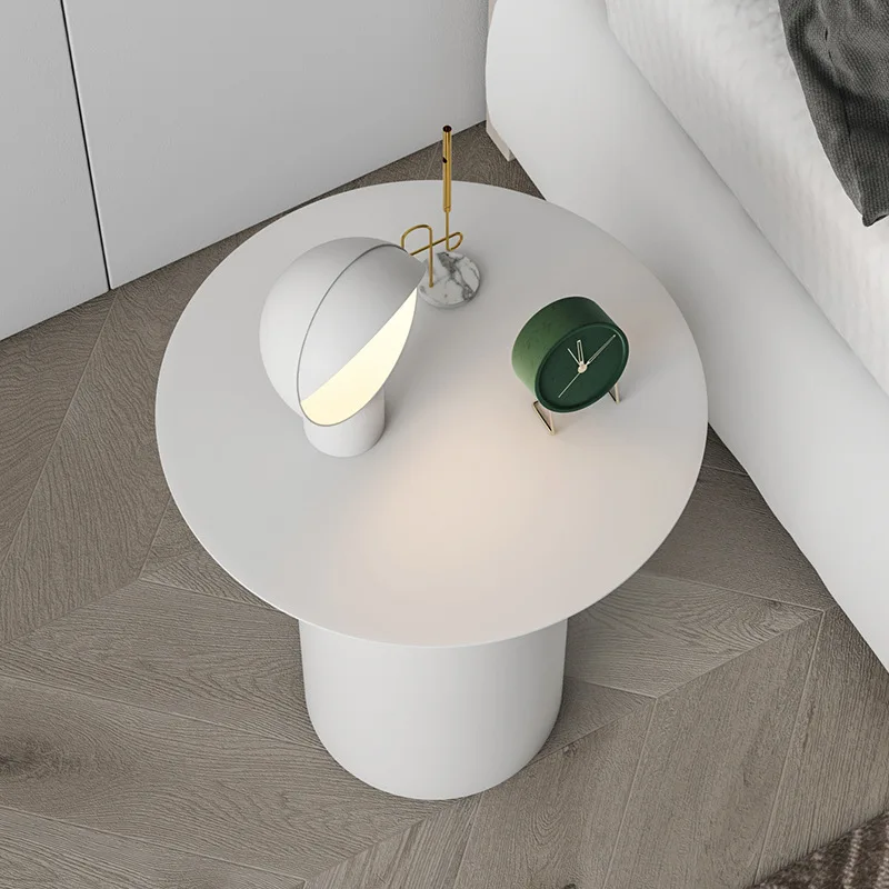 Nordic Style Bedside Table Modern Minimalist Bedroom Round Creative Bedside Table Light Luxury Iron Small Table Dropshipping