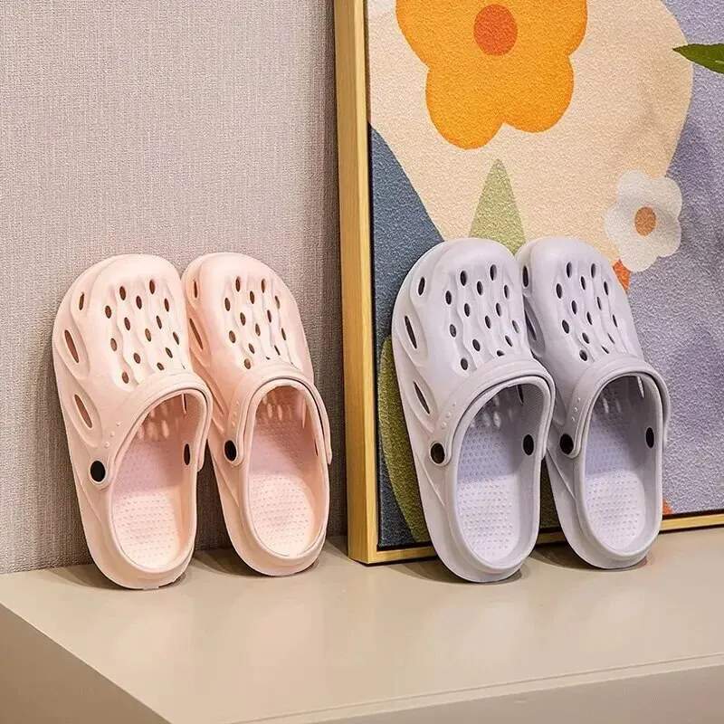 Women Sandals Summer Casual EVA Lightweight Outdoor Anti Slip Thick Sole Beach Slides Couple Garden Shoes