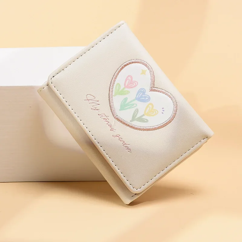 

Korean Version of Women's Wallet Students New Three-fold Large Capacity Cute Small Fresh Multi-card Wallet