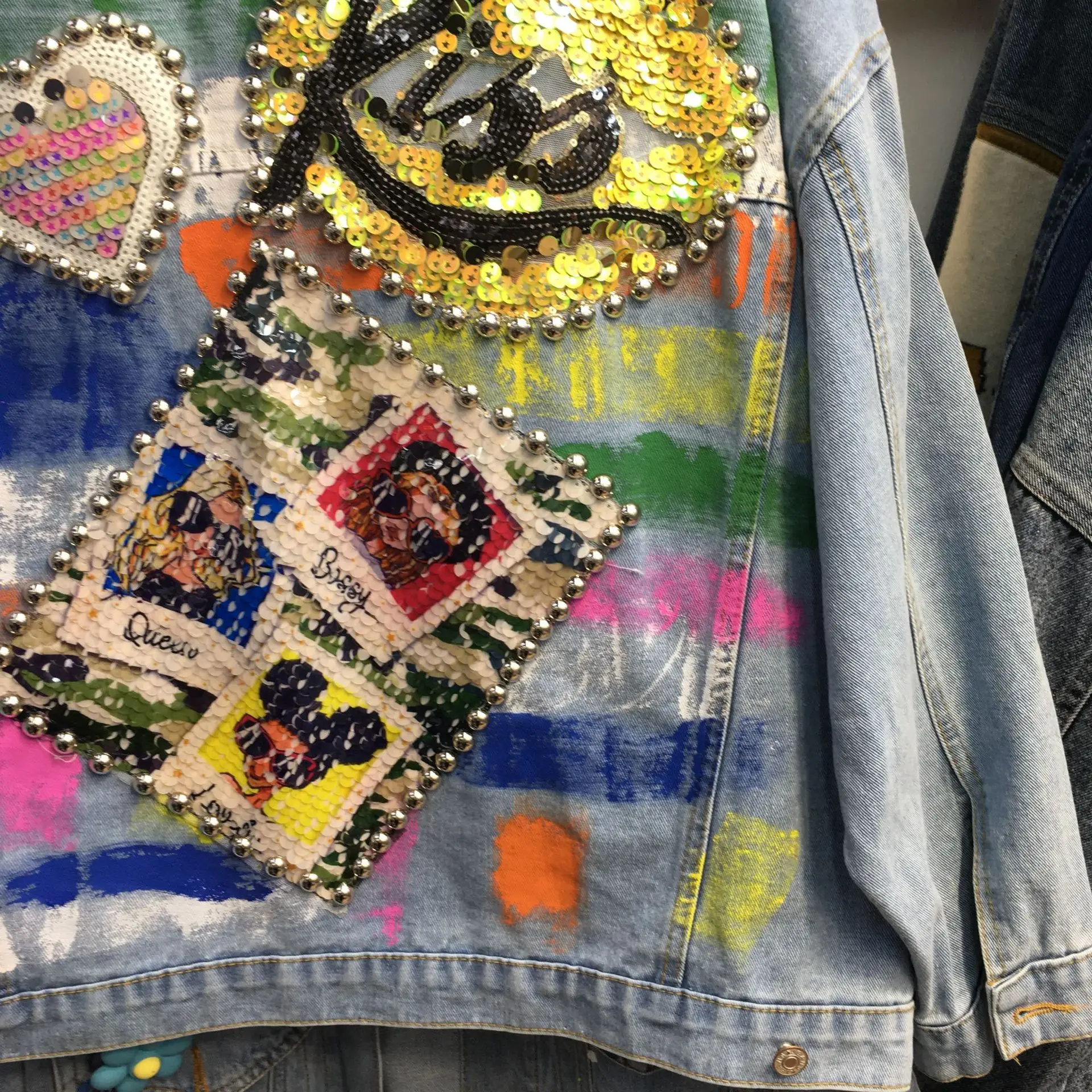 Women's 2024 Autumn/Winter New Spicy Girls Street Fashion Personalized Graffiti Letter Sequin Embroidery Heavy Duty Denim Jacket