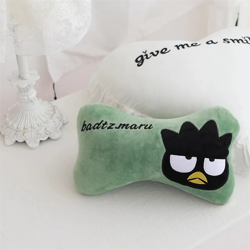 Kawaii Bad Badtz Maru Rückenkissen, gefüllte Anime-Kopfstütze, Sicherheitsgurtbezug, schwarzer Pinguin, kuschelige Plüschtiere, Heimdekoration, Weihnachtsmädchen – Detail 8
