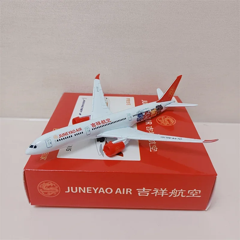 

NEW 16cm China LUCKY JuneYao Air Airlines Boeing 787 B787 Airways Diecast Airplane Model Plane Model Alloy Metal Aircraft