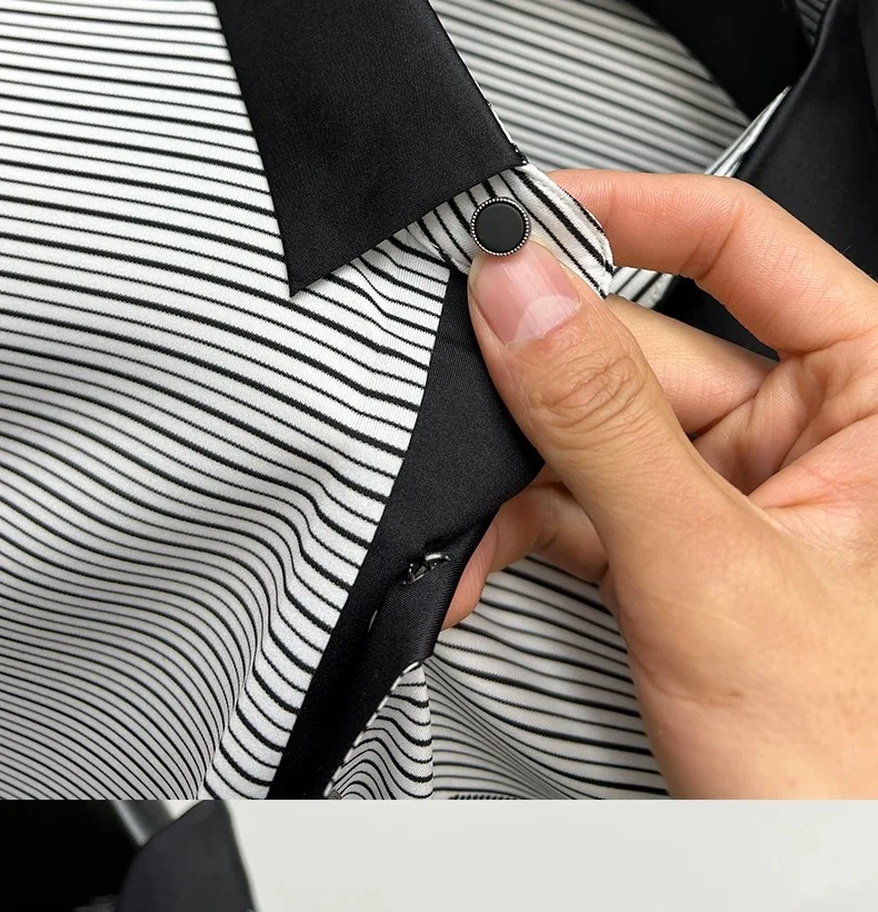 High end brand trend ice silk striped short sleeve polo shirt men's 2024 summer new fashionable print hot diamond casual T-shirt 17 S337cdd3fe9b049c091aa8223ede066859