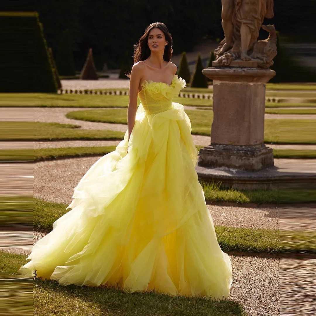 

Dreamlike Yellow Extra Lush Tulle Wedding Gowns Puff Strapless Bridal Gowns Ruffled Tulle Ball Gowns Garden Party Dress Custom