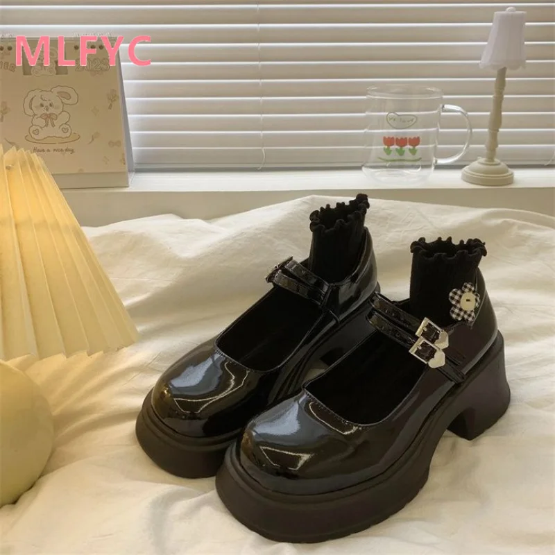 Black round toe thick soled women's shoes 2023 New Spring and Autumn Comfort Shallow cut Single Shoes Fashion Women Single Shoes