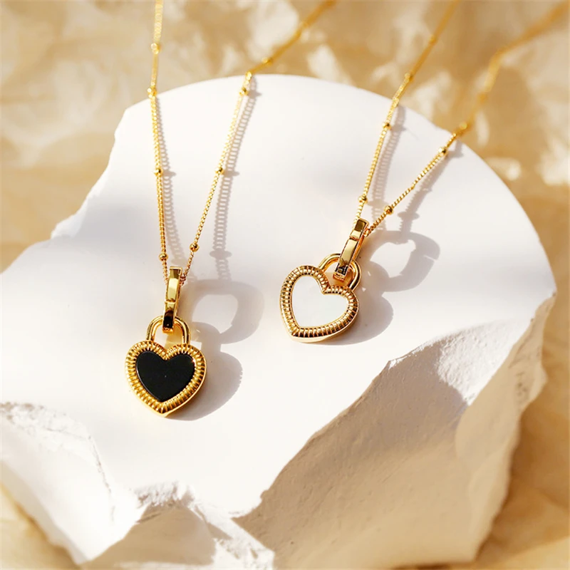 Sole Memory Retro Shell Heart Pendant Sweet Romance Silver Color Female