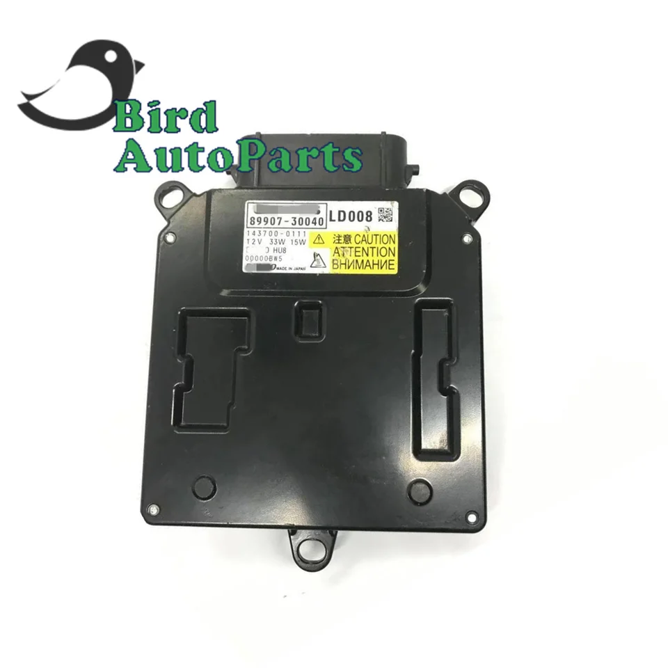 Genuine 89908-30040 RD008 89907-30040 LD008 Headlight