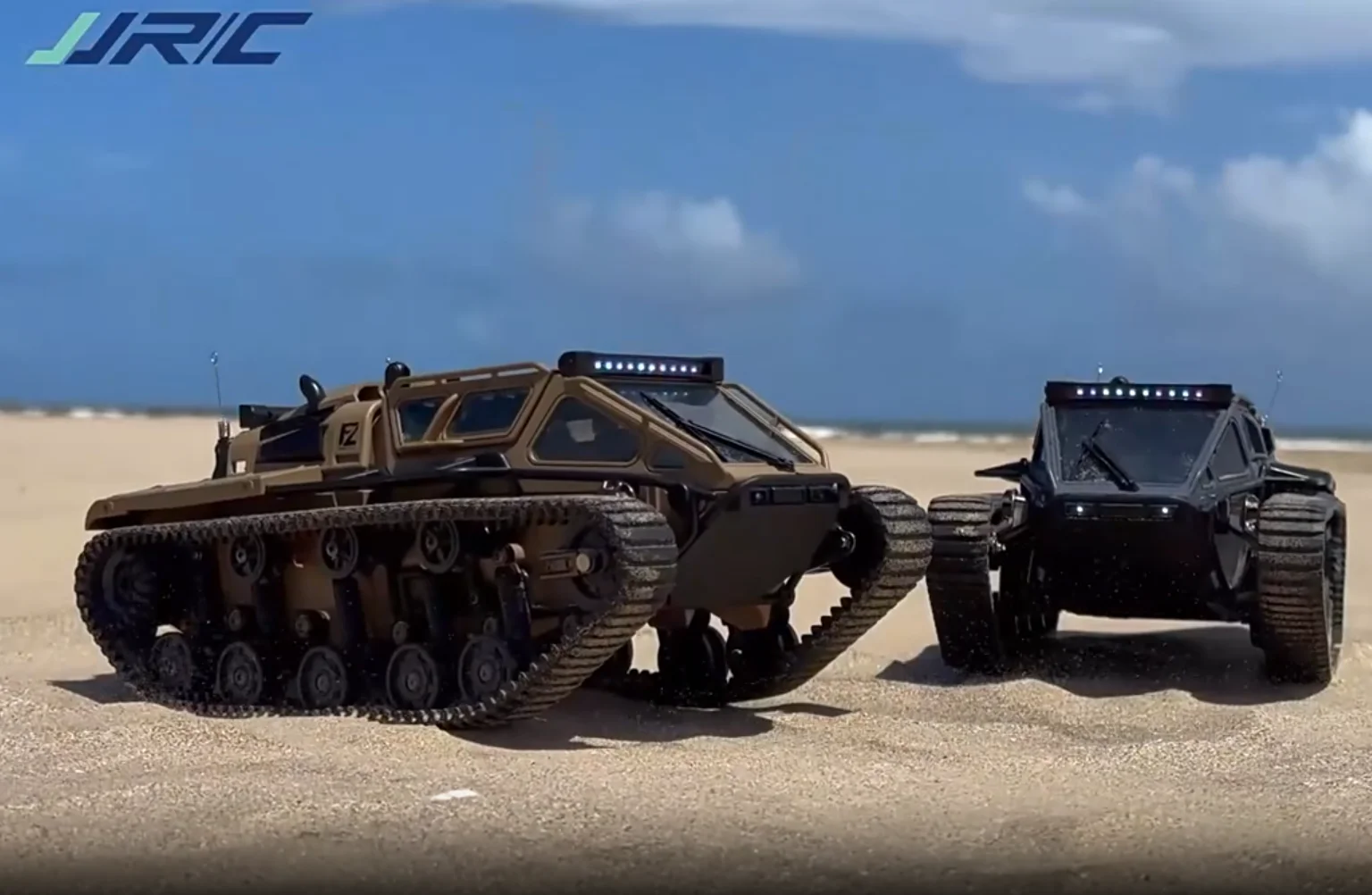 JJRC C8812 2.4G Full Scale Tracked Tank RC Car Model 360 Degree